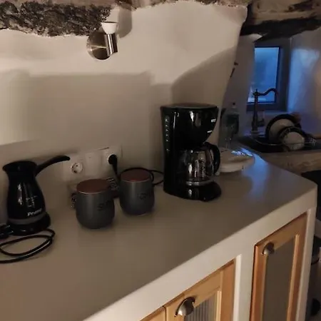 Apartament Establos Almasuria 